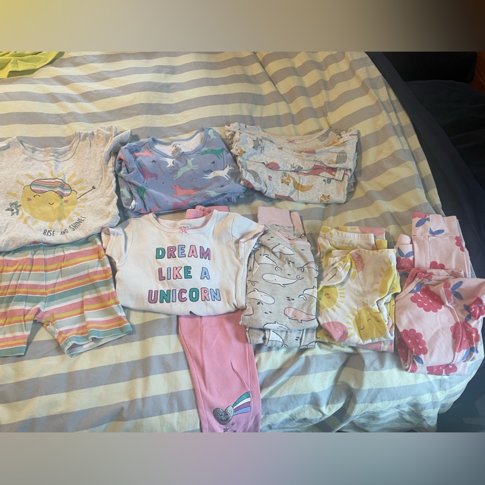 Carters 5T girl pajama bundle